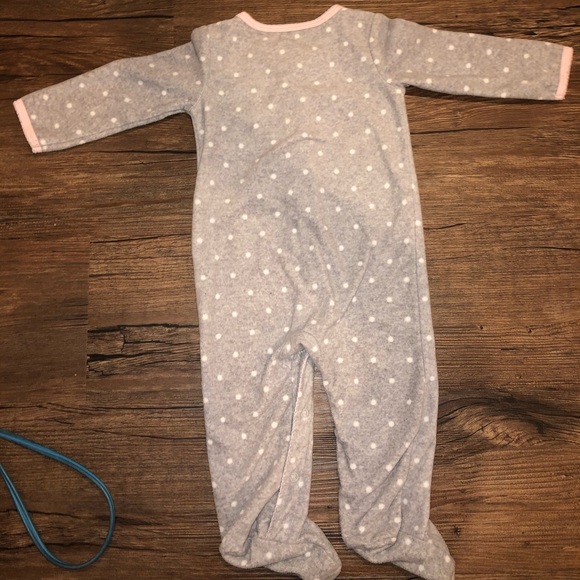 Carter’s Fleece Unicorn Pocket footie Pajamas - Picture 2 of 4